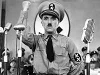 Charlie Chaplin i filmen Diktatorn från 1940